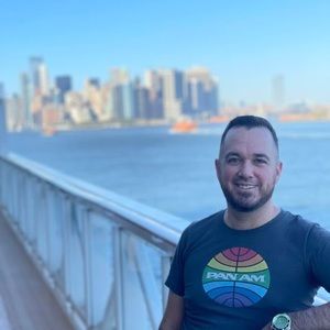 Meet your Posher, Tim